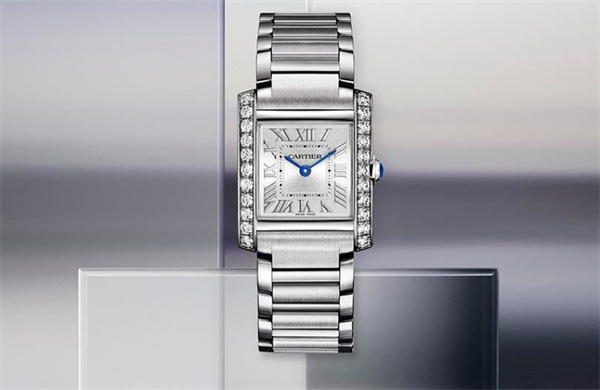 卡地亚腕表表带太紧怎么办(图) 卡地亚腕表表带太紧怎么办(图)
