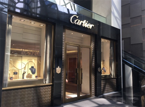 卡地亚机械表机芯生锈如何修复(图) 卡地亚机械表机芯生锈如何修复(图)